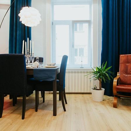 Color Apartments Corneliu Coposu 1A street Bucureşti Exterior foto